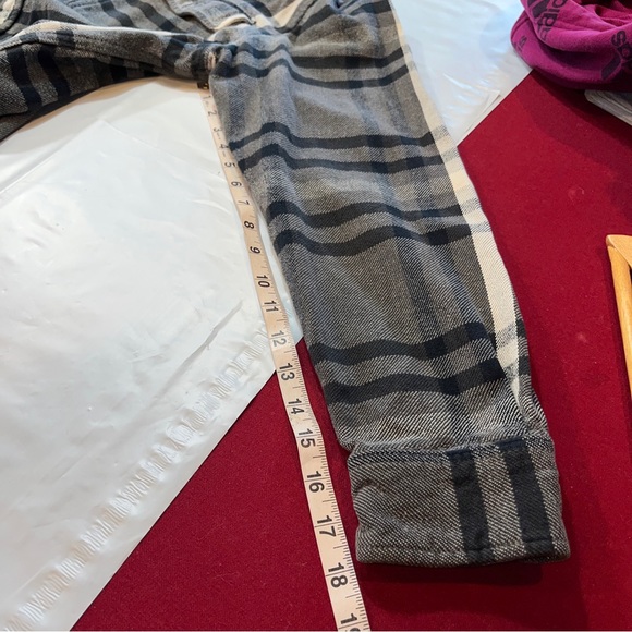 St Johns Bay BLACK GRAY work SHIRT “Classic Fit” heavy plaid FLANNEL Cotton LRG - Picture 4 of 16